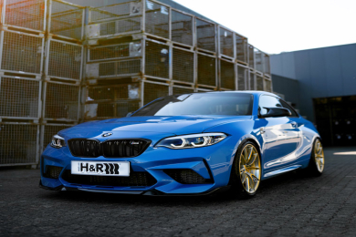 BMW M2 equipped with H&R